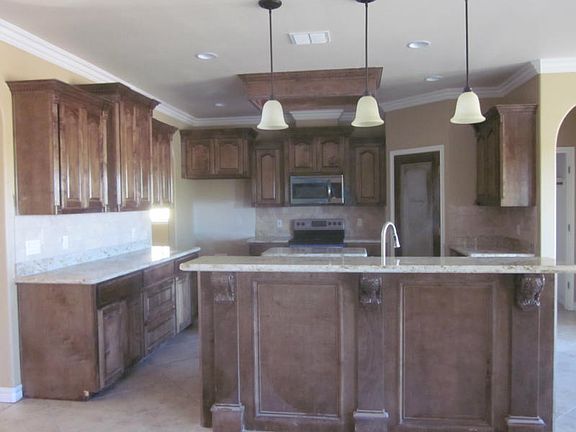 4th image of 8118 King Henry Dr