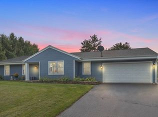 S79W30988 Romeo Ct, Mukwonago, WI 53149