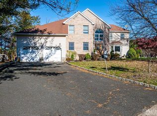 436 Old Dover Rd, Colonia, NJ 07067