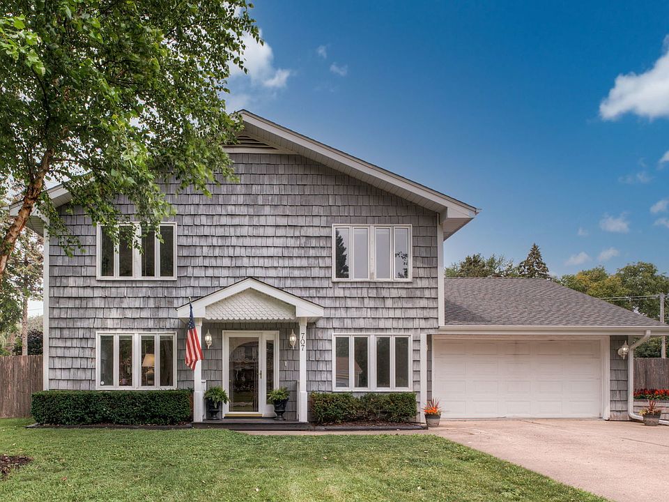 707 W Woodland Rd, Lake Bluff, IL 60044 Zillow