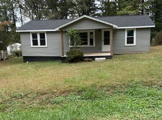 152 North St, Wellford, SC 29385