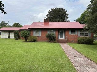 400 N Lafayette St, Hemingway, SC 29554