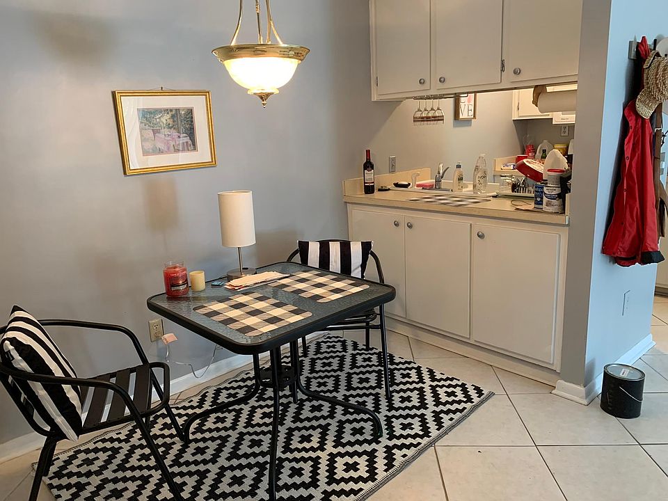 2nd image of 77 Salt Marsh Cir
