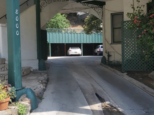 8000 Honey Dr #1, Los Angeles, CA 90046