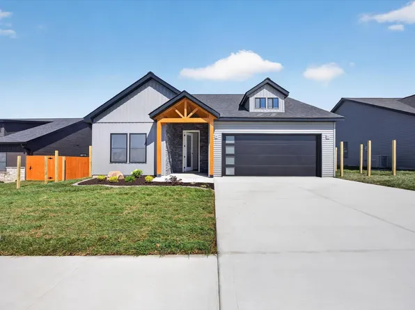 2109 Walden Dr, Bedford, IN 47421