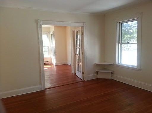 2nd image of 249 Centre St #2
