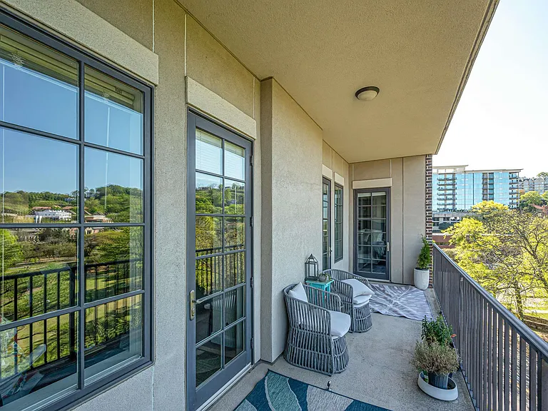 2600 Highland Ave S #502 — Photo 29