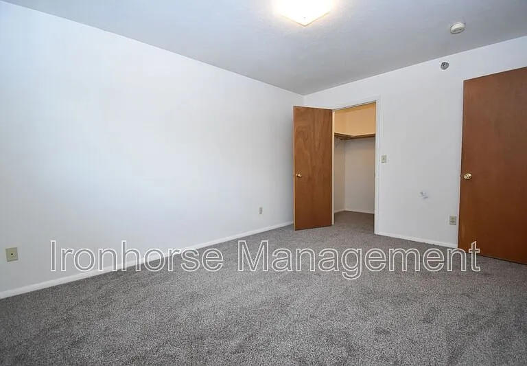 813 W Villard St #78 — Photo 21