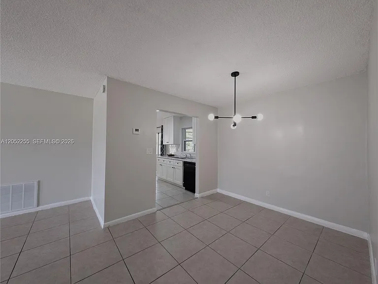 888 SW 62nd Ave — Photo 14