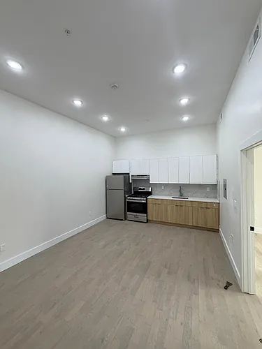 51 Lincoln Park #2D Photo 1