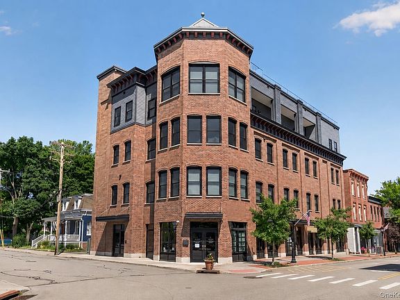 5th image of 226 Main Street #402