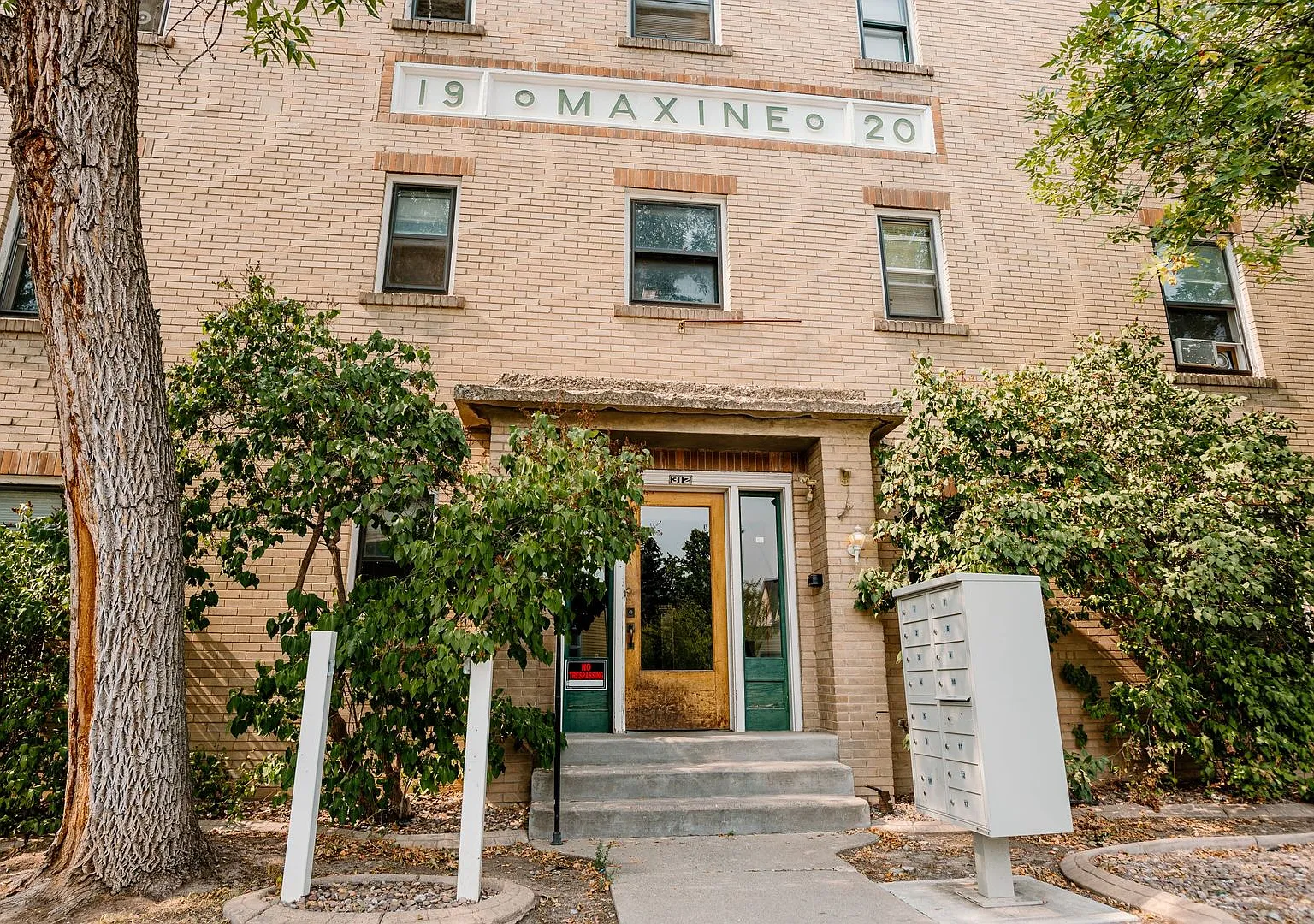 Maxine apartments — Photo 3