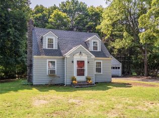 14 Deerfield Rd, Wilton, CT 06897