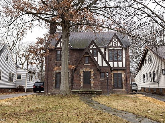 2nd image of 3836 W 152nd St