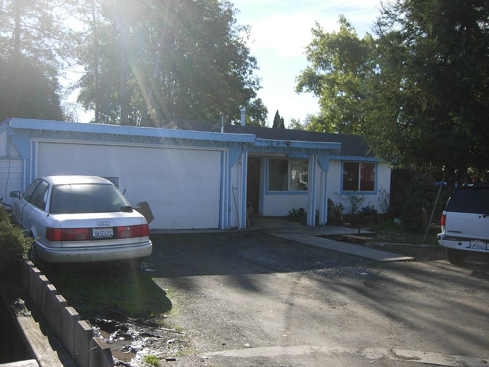 1st image of 900 E Cotati Ave