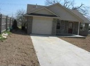1325 E Maple St, Cushing, OK 74023