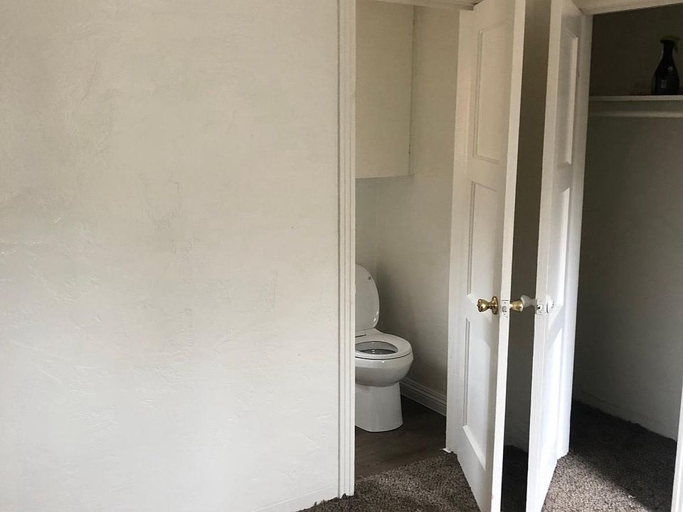 2nd image of 110 Fairview St #4