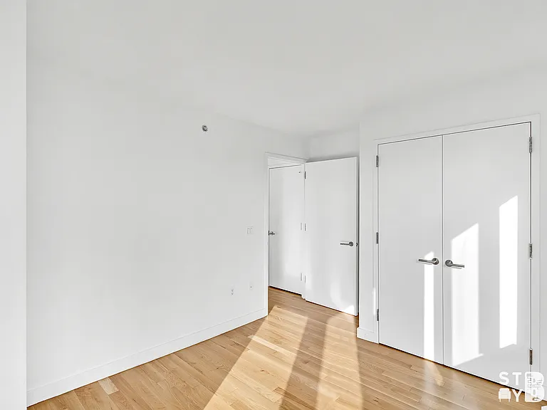 333 Greene Ave #8H — Photo 9