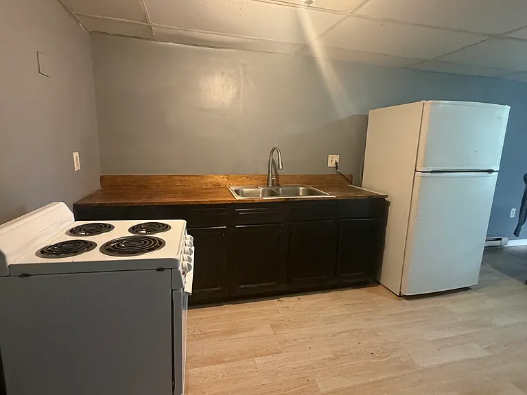 1019 Clay Ave #3 — Photo 2
