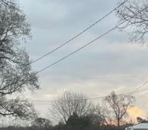 Exterior Neighborhood (street photo)