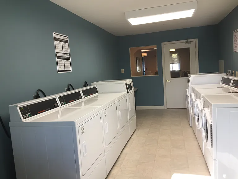 Forest Glen Senior Apartments 62+ — Photo 25