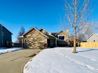 2524 E Charleston Dr, Wichita, KS 67219