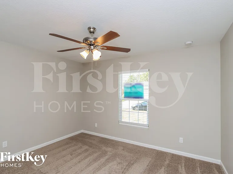 530 Ortega St SE — Photo 10