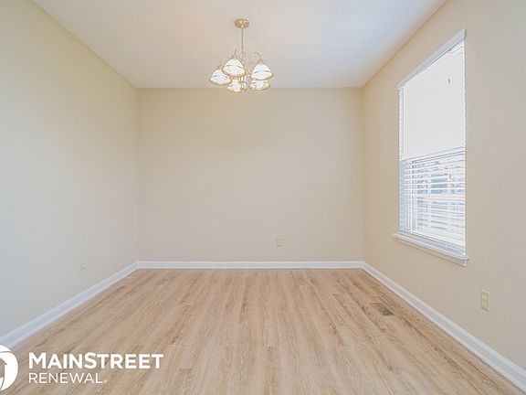 5th image of 113 Josephine Dr