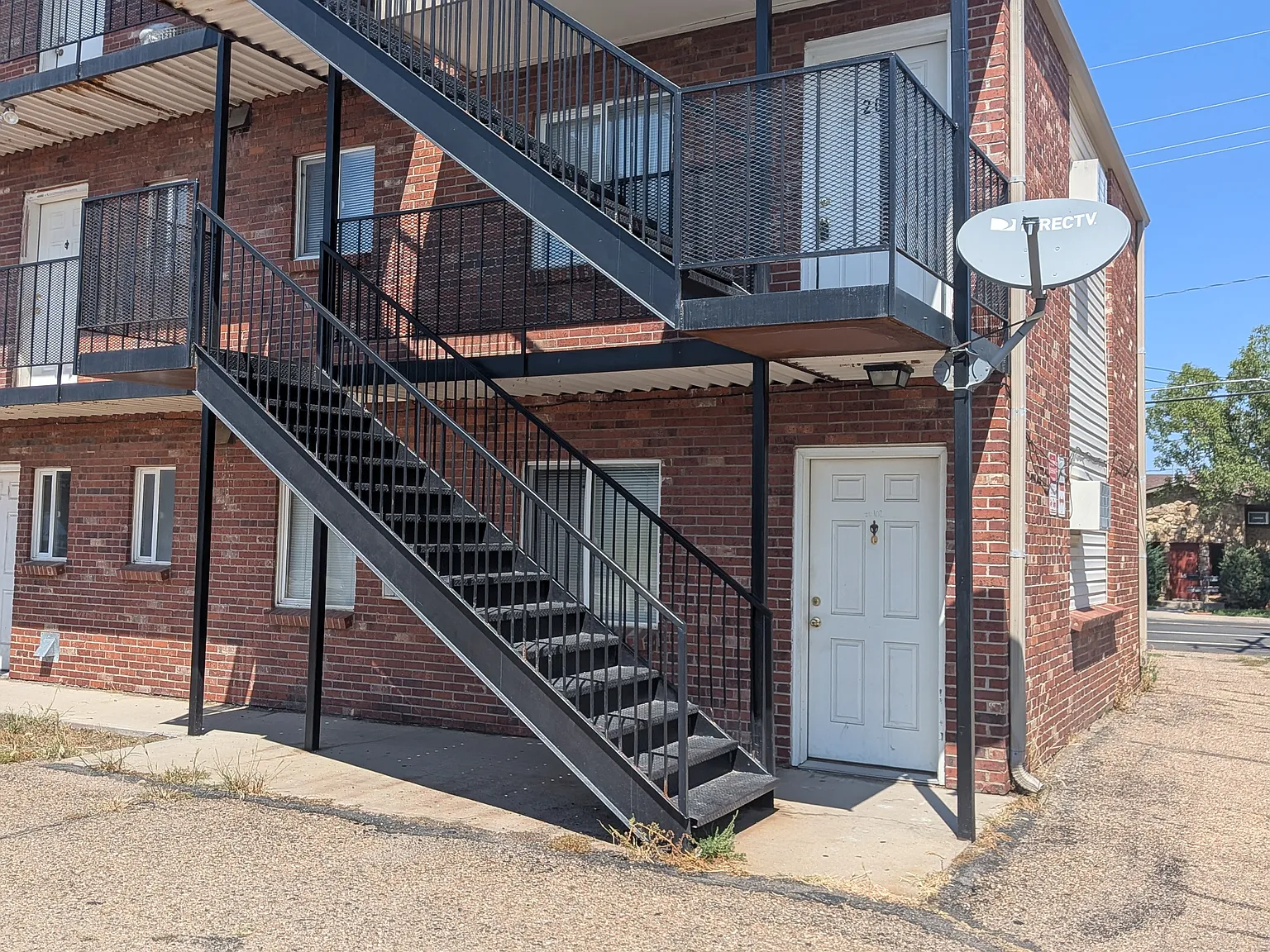 1 bed, $975 — Photo 2