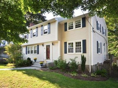 100 High St, Needham, MA, 02494
