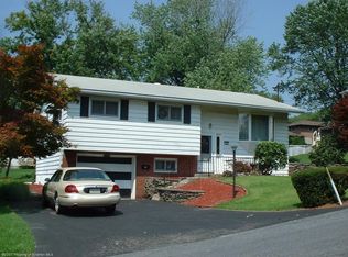 133 Parkwood Dr, Clarks Summit, PA