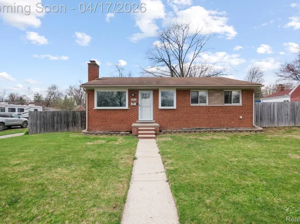 9913 Arcola St, Livonia, MI 48150