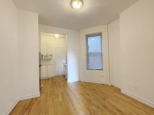 Rented by Compass | media 5