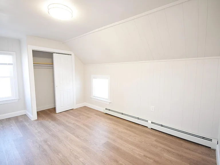 174 Main Rd #2 — Photo 9