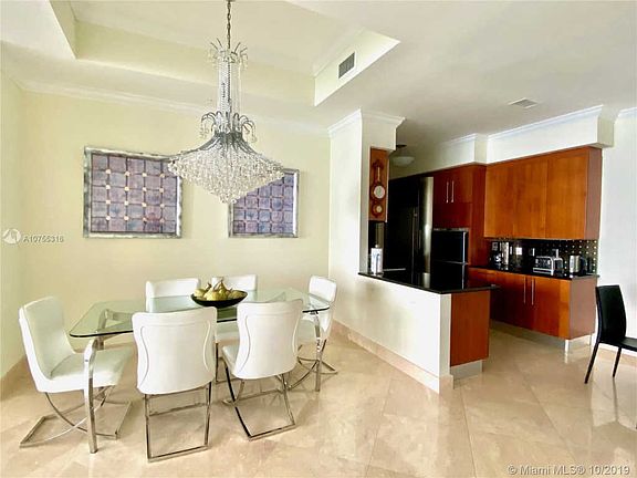 5th image of 18101 Collins Ave #5207