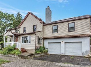 1425 Bellmore Ave, Bellmore, NY 11710