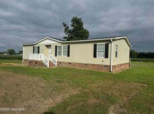 704 Wade Rd, Scotland Neck, NC 27874