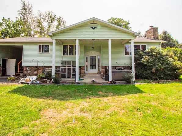 175 Mann Hill Rd, Tioga, PA 16946