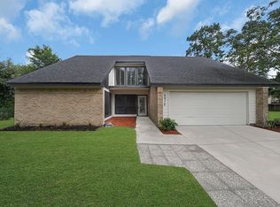 9910 Robin Ct, Conroe, TX 77385
