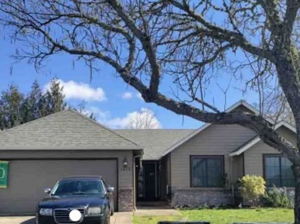 1613 Calistoga Ct, Eugene, OR 97402