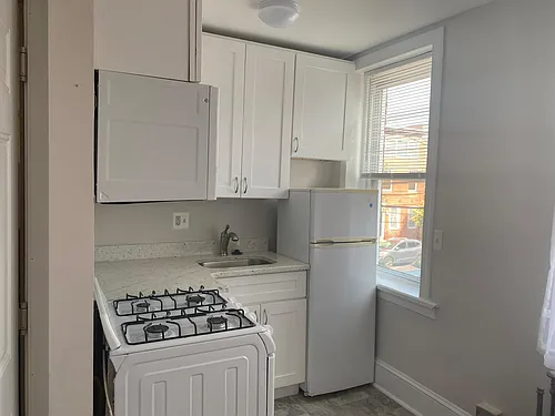 709 S 23rd St #2R Photo 1