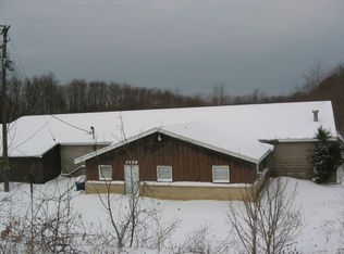 2438 68th St, Fennville, MI 49408