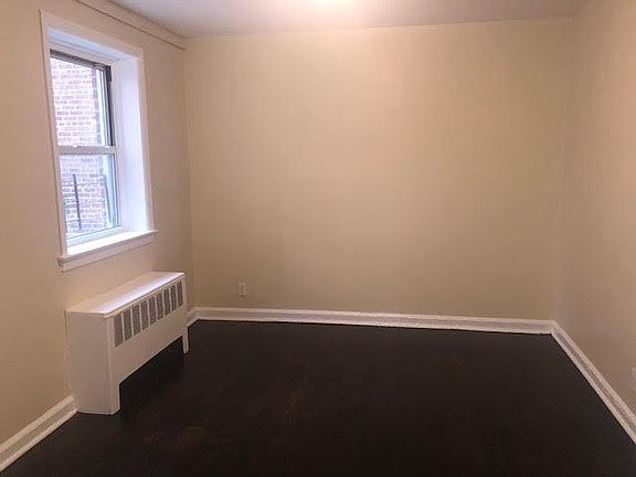 4th image of 139 Halsted St APT 1D
