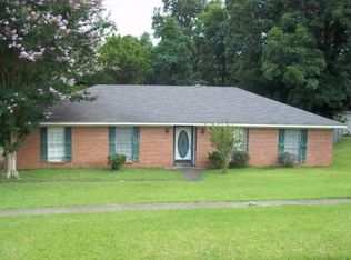 1505 Old Vicksburg Rd, Clinton, MS 39056