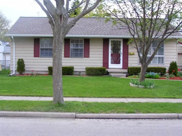 3308 Kilberry Rd, Lansing, MI 48911