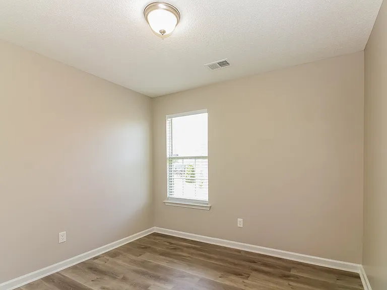 5842 Carrel Cv — Photo 12
