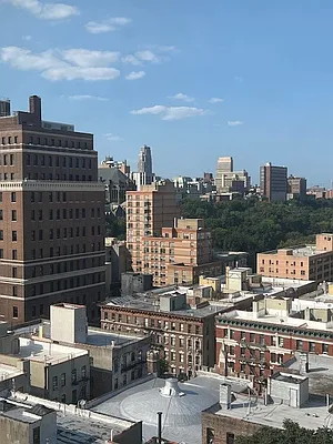 Rented by Buchbinder & Warren | media 5