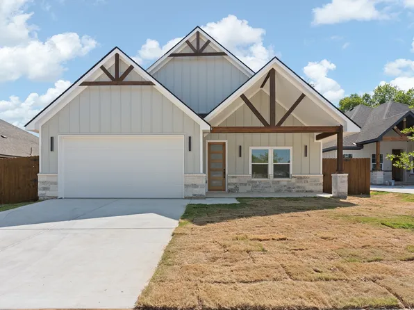 809 Tierney Rd, Fort Worth, TX 76112