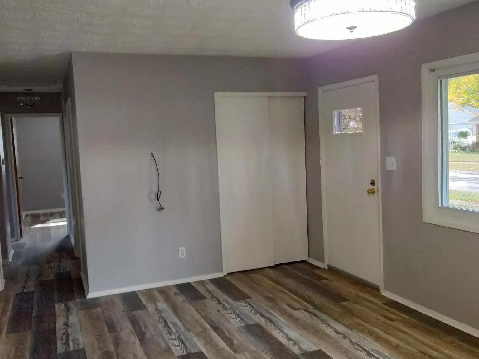 3 bed, 1008 sqft, $1,450 — Photo 4