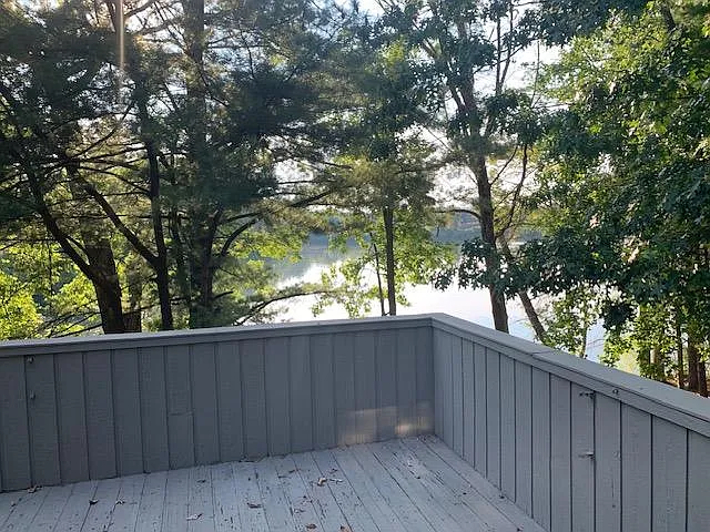 16 Greenbriar Dr — Photo 24